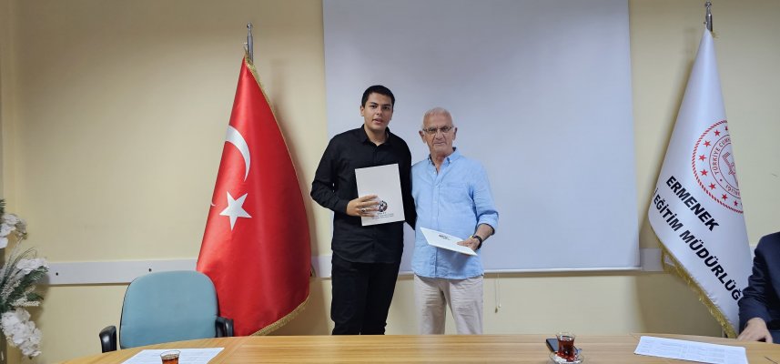 Tacettin Efe Aydın  (Eşit Ağırlık Üçüncüsü) 